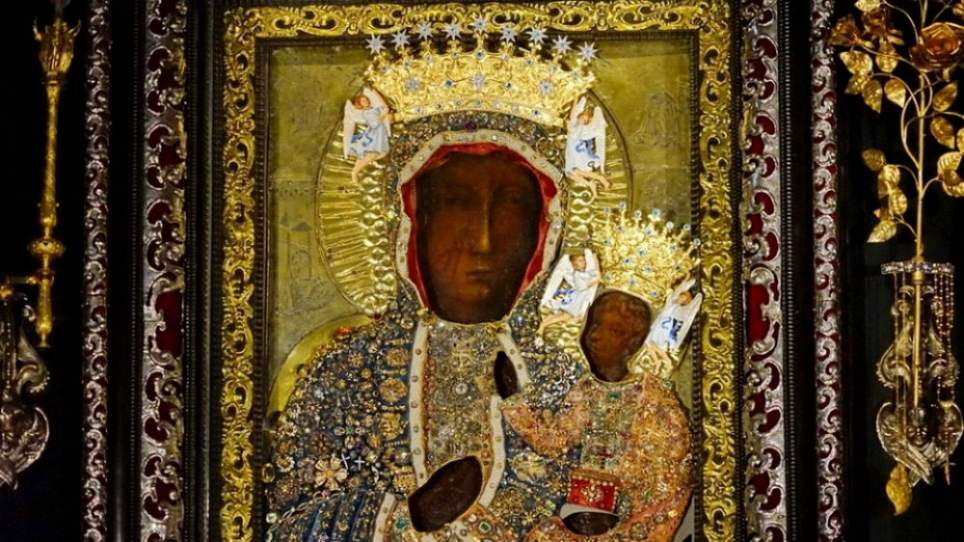 uroczystość Najświętszej Maryi Panny Królowej Polski będzie obchodzona w sobotę, 2 maja.