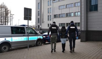 Areszt dla oszustek, które wyłudziły prawie 50 tys. złotych od sądeckich seniorek