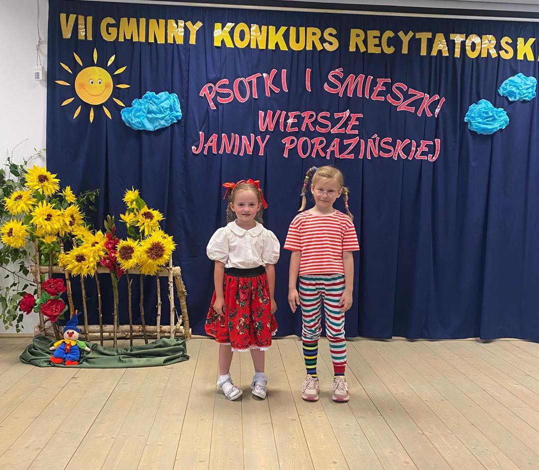 Sukces uczennic ze Stadeł w VII Gminnym Konkursie Recytatorskim