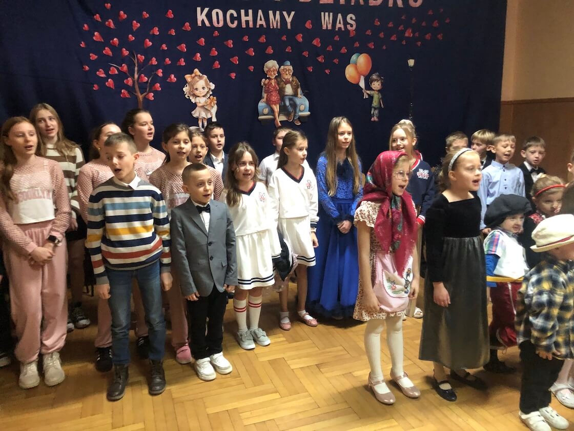 dzień babci i dziadka w SP Stadła
