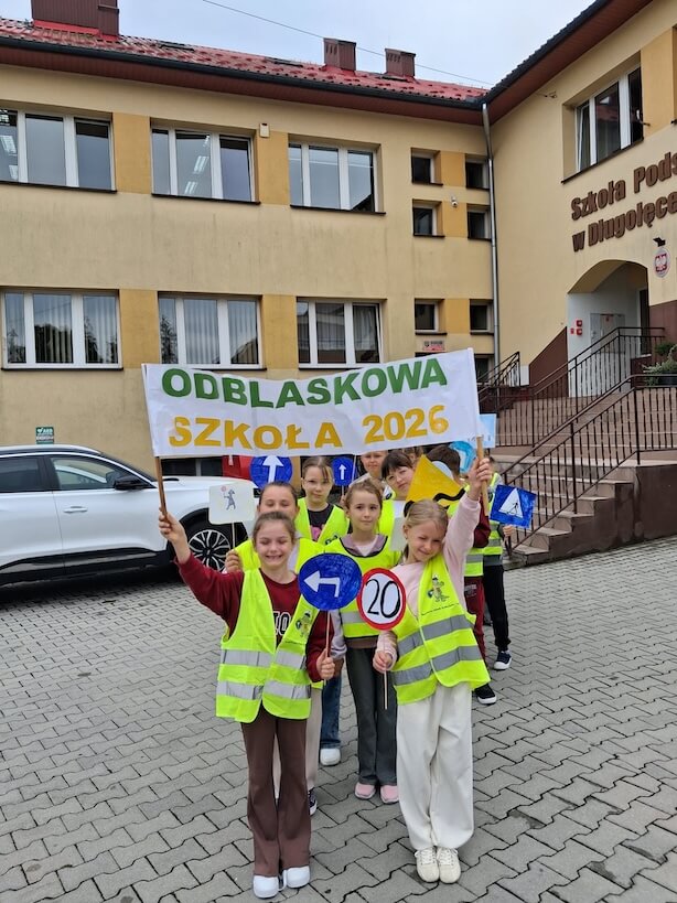 Akcje Szkoły Podstawowej im. św. Jadwigi Królowej Polski w Długołęce-Świerkli w ramach projektu „Odblaskowa Szkoła” – zdjęcie 9